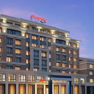 3* Hotel Hampton By Hilton Triumphal Arch